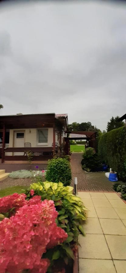 Bungalow Idylle Am See Neuruppin Εξωτερικό φωτογραφία
