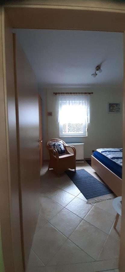 Bungalow Idylle Am See Neuruppin Εξωτερικό φωτογραφία