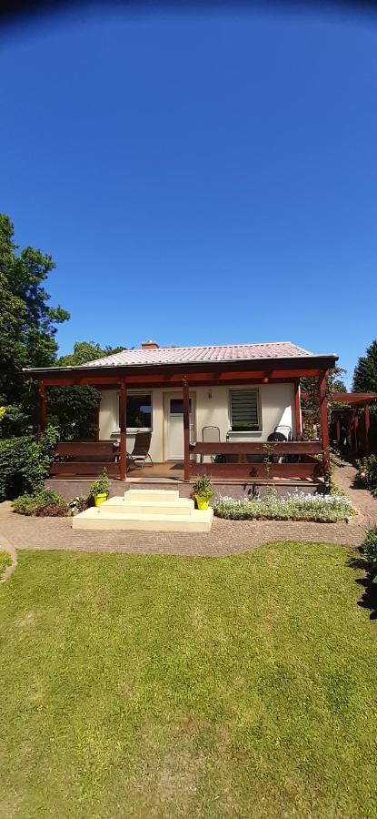 Bungalow Idylle Am See Neuruppin Εξωτερικό φωτογραφία