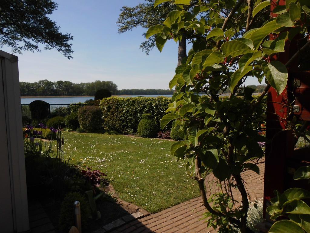 Bungalow Idylle Am See Neuruppin Εξωτερικό φωτογραφία