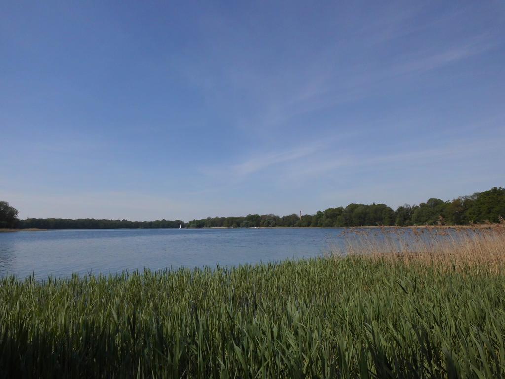 Bungalow Idylle Am See Neuruppin Εξωτερικό φωτογραφία