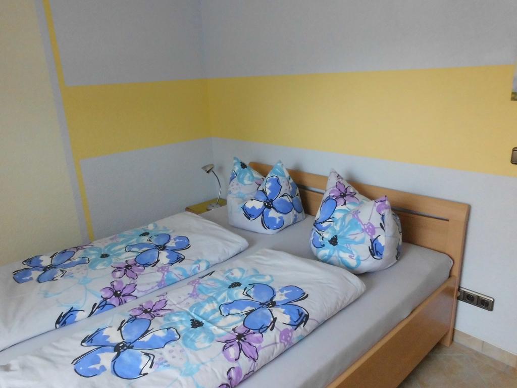 Bungalow Idylle Am See Neuruppin Εξωτερικό φωτογραφία