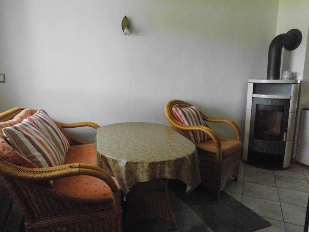 Bungalow Idylle Am See Neuruppin Εξωτερικό φωτογραφία